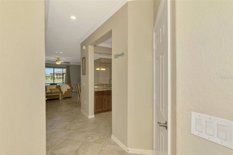 Adosado en venta en Venice, Florida, 3 dormitorios, 181.07 m2 № 1659597 - foto 7