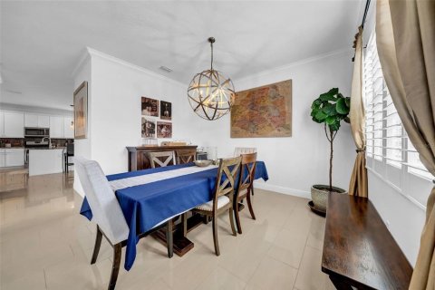 Casa en venta en Land O' Lakes, Florida, 4 dormitorios, 280.01 m2 № 1866358 - foto 11