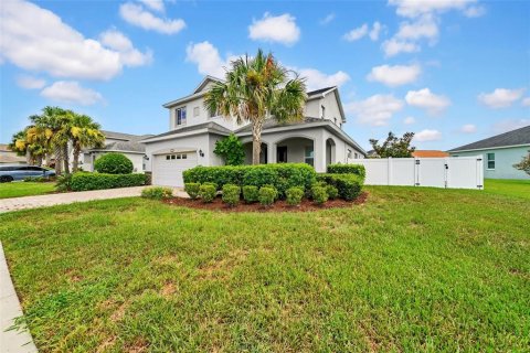 Casa en venta en Land O' Lakes, Florida, 4 dormitorios, 280.01 m2 № 1866358 - foto 3