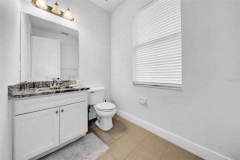 Casa en venta en Land O' Lakes, Florida, 4 dormitorios, 280.01 m2 № 1866358 - foto 8