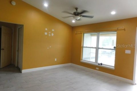Villa ou maison à vendre à Fort Myers, Floride: 3 chambres, 123.65 m2 № 2235373 - photo 2
