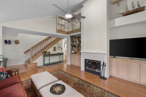Townhouse in Juno Beach, Florida 3 bedrooms, 164.16 sq.m. № 2187068 - photo 13