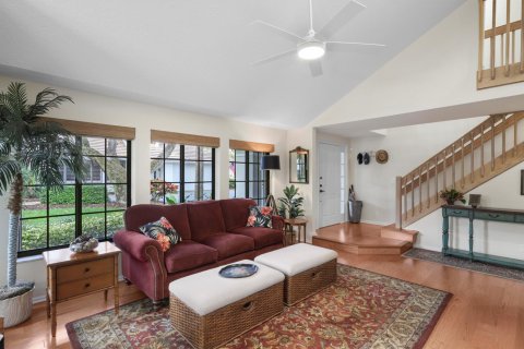 Townhouse in Juno Beach, Florida 3 bedrooms, 164.16 sq.m. № 2187068 - photo 12