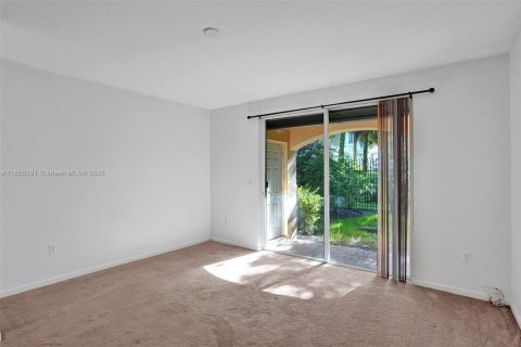 Touwnhouse à louer à Miramar, Floride: 2 chambres, 96.34 m2 № 1962629 - photo 13