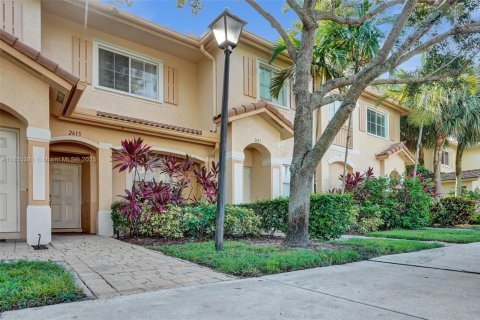 Touwnhouse à louer à Miramar, Floride: 2 chambres, 96.34 m2 № 1962629 - photo 4