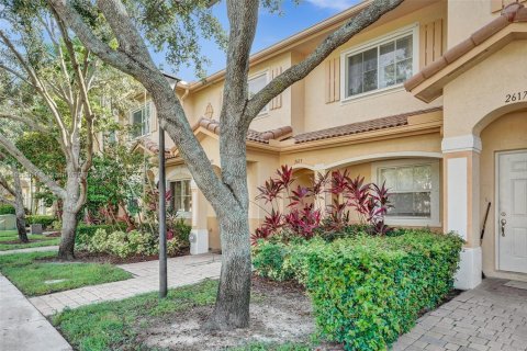 Touwnhouse à louer à Miramar, Floride: 2 chambres, 96.34 m2 № 1962629 - photo 3