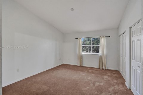 Touwnhouse à louer à Miramar, Floride: 2 chambres, 96.34 m2 № 1962629 - photo 23