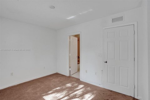 Touwnhouse à louer à Miramar, Floride: 2 chambres, 96.34 m2 № 1962629 - photo 20