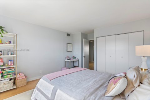 Copropriété à vendre à Hallandale Beach, Floride: 1 chambre, 61.32 m2 № 1957647 - photo 27