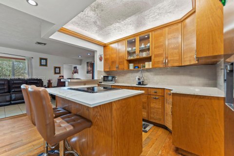 House in Homestead, Florida 3 bedrooms, 157.75 sq.m. № 2057500 - photo 2