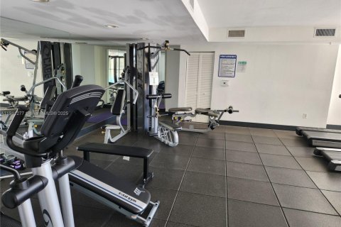Copropriété à vendre à Miami, Floride: 2 chambres, 100.71 m2 № 1968207 - photo 21