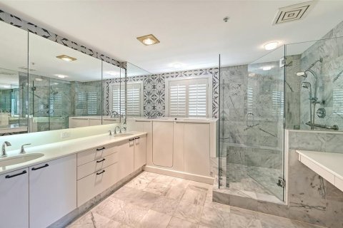 Copropriété à vendre à Longboat Key, Floride: 3 chambres, 286.42 m2 № 2408391 - photo 30