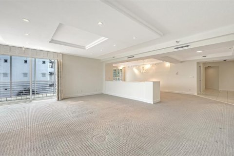 Copropriété à vendre à Longboat Key, Floride: 3 chambres, 286.42 m2 № 2408391 - photo 16
