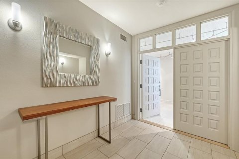 Copropriété à vendre à Longboat Key, Floride: 3 chambres, 286.42 m2 № 2408391 - photo 5