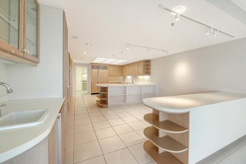 Copropriété à vendre à Longboat Key, Floride: 3 chambres, 286.42 m2 № 2408391 - photo 21
