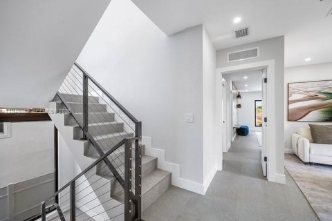 Casa en venta en Pompano Beach, Florida, 5 dormitorios № 2005678 - foto 10