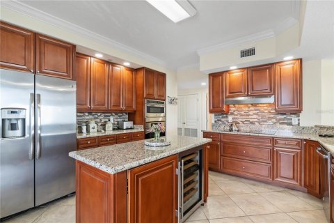 Copropriété à vendre à Hutchinson Island South, Floride: 3 chambres, 263.19 m2 № 2217527 - photo 10