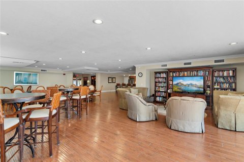 Copropriété à vendre à Hutchinson Island South, Floride: 3 chambres, 263.19 m2 № 2217527 - photo 30