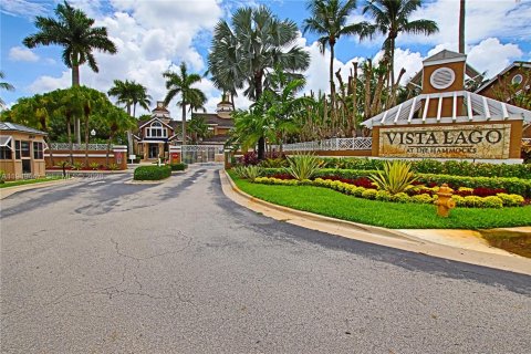 Снять в аренду кондоминиум в Майами, Флорида 1 спальня, 60.48м2, № 2005180 - фото 2