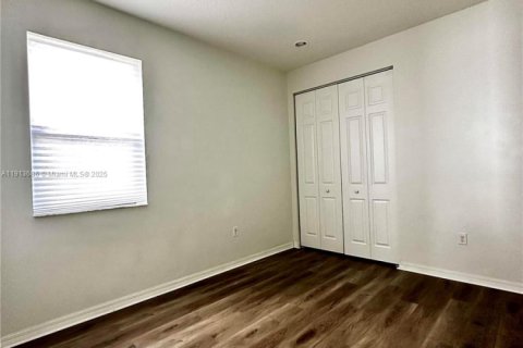 Снять в аренду виллу или дом в Аве Мария, Флорида 3 спальни, 186.45м2, № 1988039 - фото 11