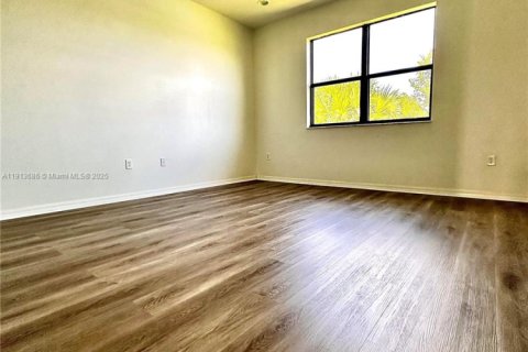 Снять в аренду виллу или дом в Аве Мария, Флорида 3 спальни, 186.45м2, № 1988039 - фото 13