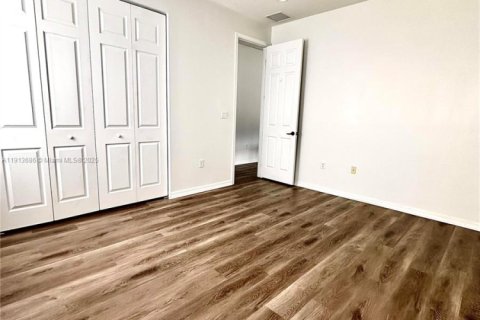 Снять в аренду виллу или дом в Аве Мария, Флорида 3 спальни, 186.45м2, № 1988039 - фото 12