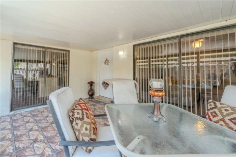 Townhouse in Leesburg, Florida 2 bedrooms, 119.66 sq.m. № 1857809 - photo 21