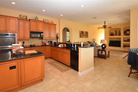 Villa ou maison à vendre à Port Charlotte, Floride: 4 chambres, 241.36 m2 № 1529382 - photo 11
