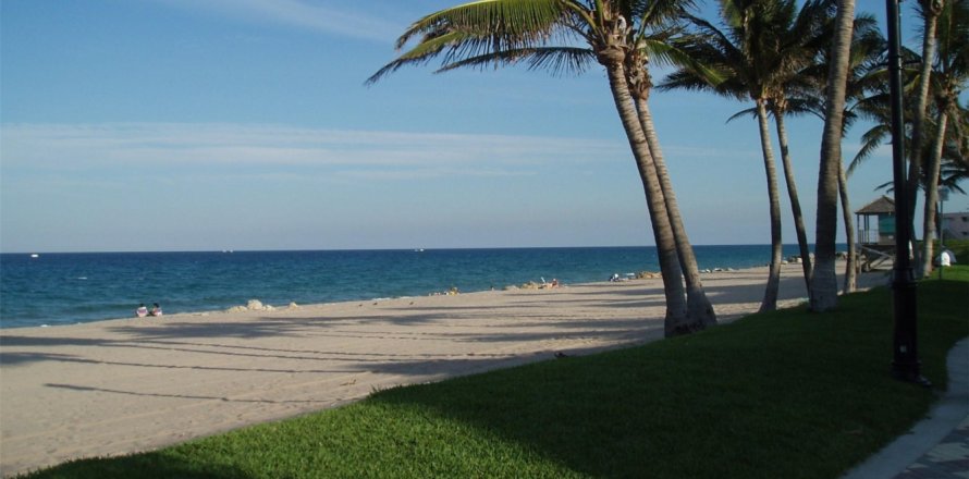 Condo in Deerfield Beach, Florida, 1 bedroom № 1168766