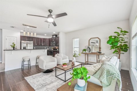 Casa en venta en Clermont, Florida, 4 dormitorios, 167.22 m2 № 1893975 - foto 17