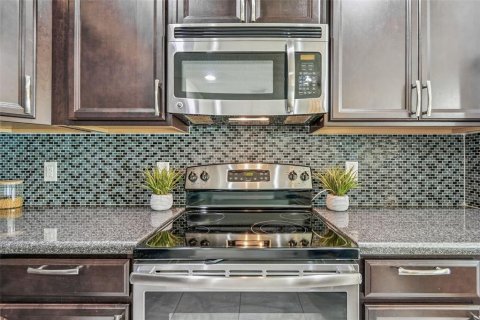 Casa en venta en Clermont, Florida, 4 dormitorios, 167.22 m2 № 1893975 - foto 10