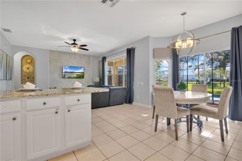 House in Kissimmee, Florida 7 bedrooms, 261.24 sq.m. № 1832981 - photo 10