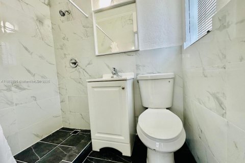 Купить кондоминиум в Майами-Бич, Флорида 2 спальни, 94.85м2, № 2054859 - фото 8