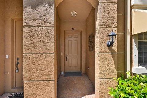 Copropriété à louer à Palm Beach Gardens, Floride: 3 chambres, 114.46 m2 № 2191792 - photo 4