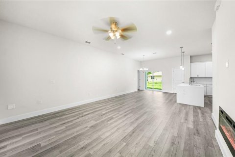 Villa ou maison à vendre à Port Charlotte, Floride: 4 chambres, 157.47 m2 № 2310441 - photo 10