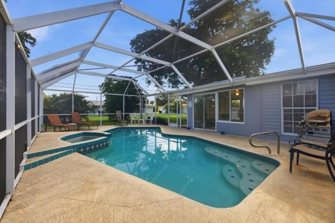 House in Venice, Florida 3 bedrooms, 164.53 sq.m. № 2277166 - photo 20