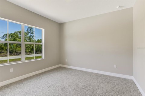 House in North Port, Florida 4 bedrooms, 184.88 sq.m. № 1723330 - photo 19