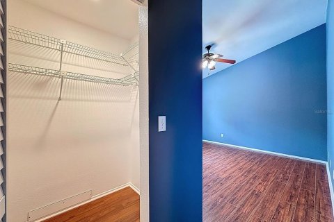 Condo in Tarpon Springs, Florida, 2 bedrooms  № 1745191 - photo 27