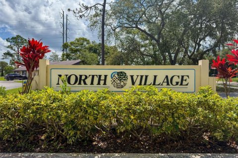 Condo in Tarpon Springs, Florida, 2 bedrooms  № 1745191 - photo 14