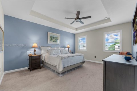 Casa en venta en Homestead, Florida, 5 dormitorios, 276.29 m2 № 2426673 - foto 24