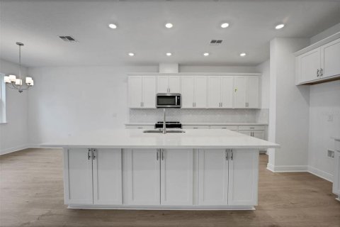 Casa en venta en Lady Lake, Florida, 3 dormitorios, 176.33 m2 № 1827845 - foto 11
