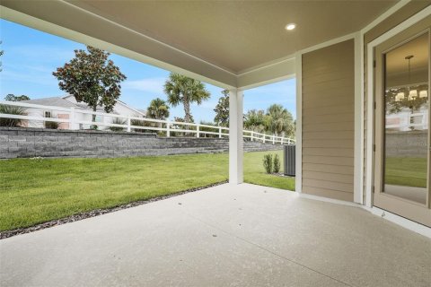 Casa en venta en Lady Lake, Florida, 3 dormitorios, 176.33 m2 № 1827845 - foto 25