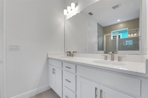 Casa en venta en Lady Lake, Florida, 3 dormitorios, 176.33 m2 № 1827845 - foto 20