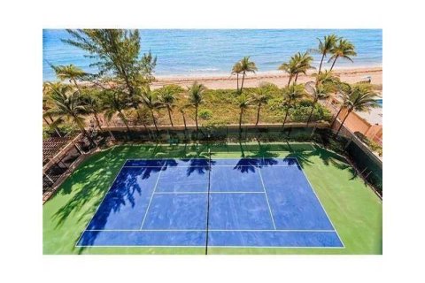 Condominio en alquiler en Hallandale Beach, Florida, 2 dormitorios, 106.84 m2 № 2245814 - foto 14