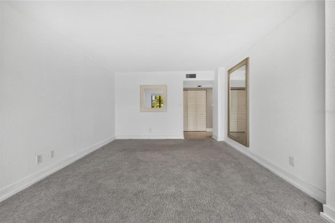 Condo in Punta Gorda, Florida, 2 bedrooms № 2156818 - photo 28