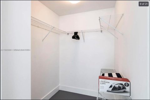 Condominio en venta en Miami, Florida, 1 dormitorio, 90.86 m2 № 2057980 - foto 15