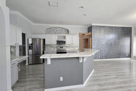 Casa en alquiler en Port St. Lucie, Florida, 3 dormitorios, 191.47 m2 № 1950376 - foto 19