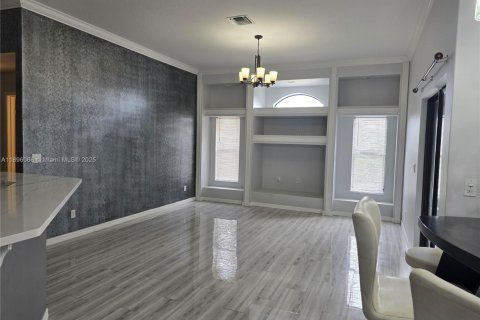 Casa en alquiler en Port St. Lucie, Florida, 3 dormitorios, 191.47 m2 № 1950376 - foto 18