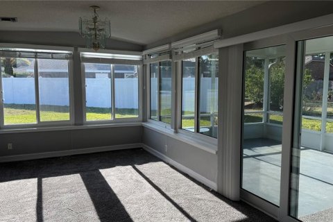 House in Port Orange, Florida 2 bedrooms, 145.02 sq.m. № 1655767 - photo 7
