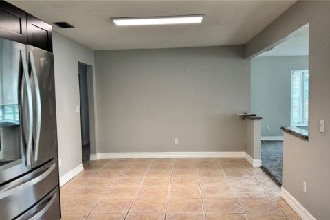 House in Port Orange, Florida 2 bedrooms, 145.02 sq.m. № 1655767 - photo 11